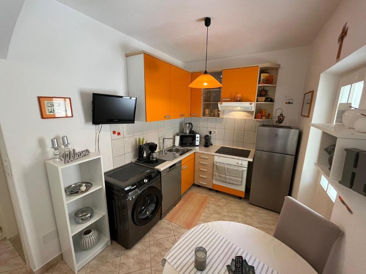 Apartment Merlin Bol Esterno foto